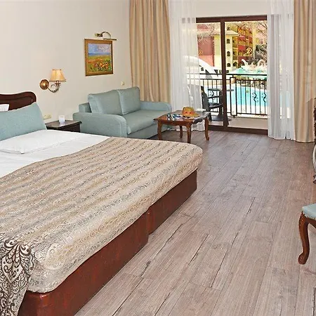 ホテル Aquaclub Grifid Bolero