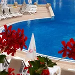 Aquaclub Grifid Bolero 金沙