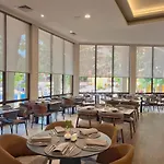 Aquaclub Grifid Bolero 金沙