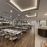 Хотел Aquaclub Grifid Bolero 4*