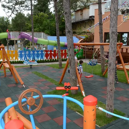 Hotell Aquaclub Grifid Bolero 4*